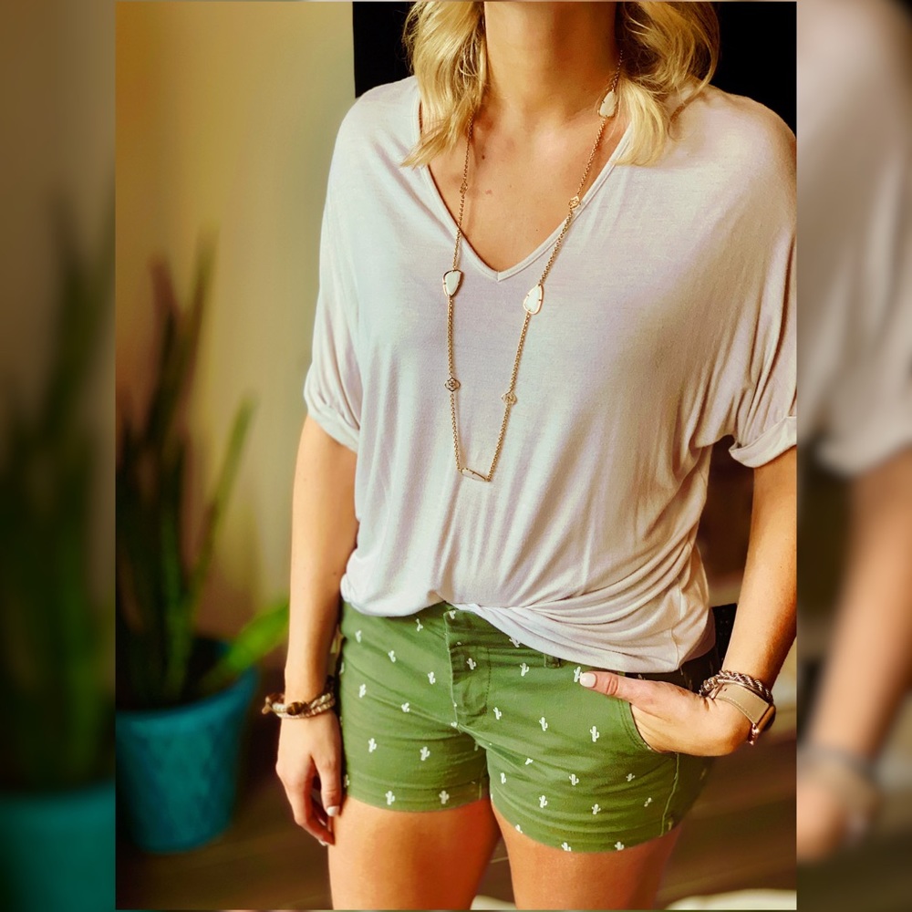 Francesca’s Biege Loose Top